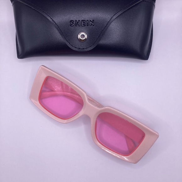 Shein Pink Rectangle Barbiecore Square Plastic Sunglasses - Picture 3 of 7